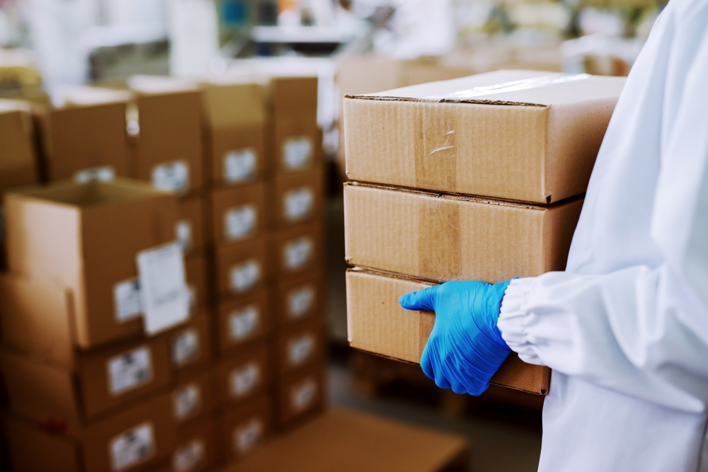 Choosing the Right Lab Delivery Company for Your Needs