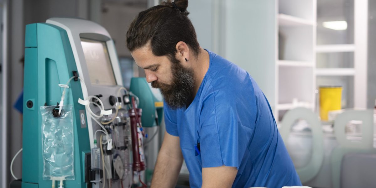 Outsourcing Oxygen Concentrator Services